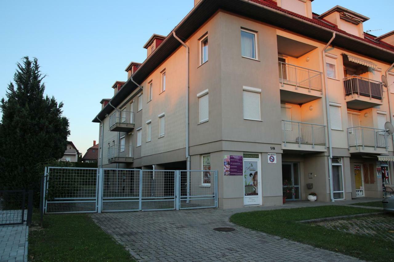 Apartment With Swing Hévíz Eksteriør bilde
