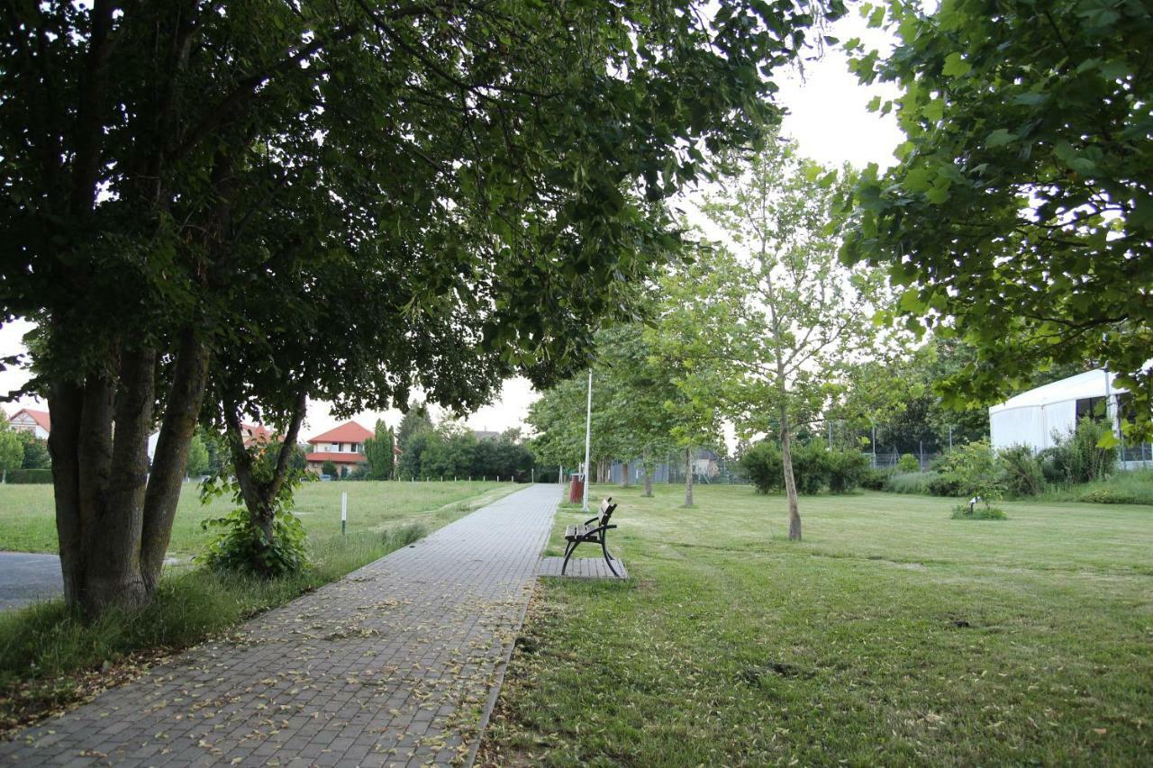 Apartment With Swing Hévíz Eksteriør bilde
